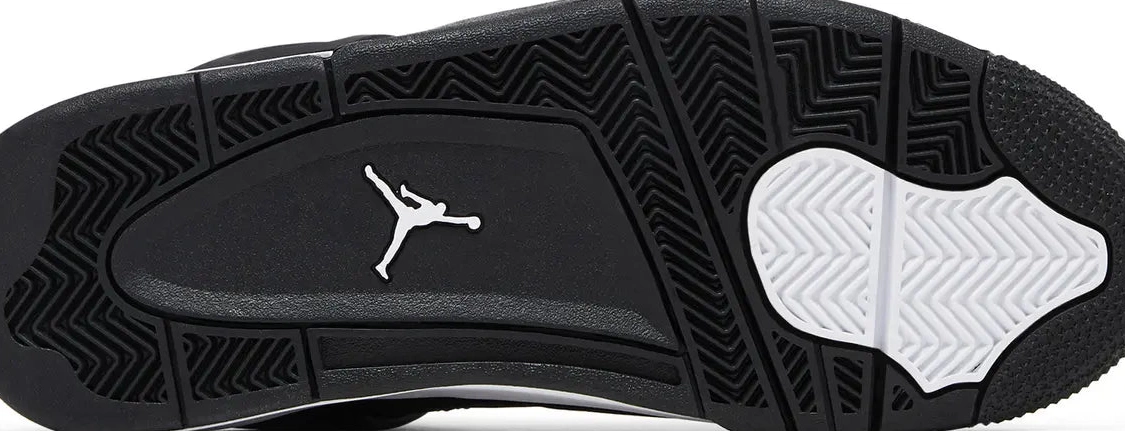 Retro White Thunder Jordan 4 0824